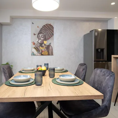 88 - Private Heated Pool *